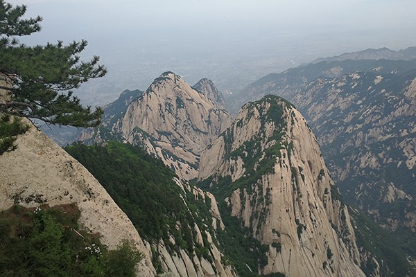 山高人为峰