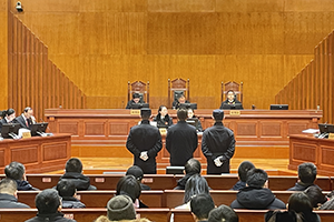 青海省西宁市委原副书记、市长孔令栋受贿案一审开庭审理